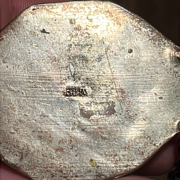 Vintage Antique Chinese Deep Carved Cinnabar necklace handmade - Picture 4 of 12